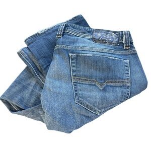 Diesel Industries "VIKER" Regular Straight Stretch Jeans 36x31 HEM IS ALTERED